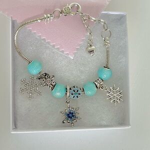 Snowflake Charm Bracelet Blue Crystal Winter Christmas Holiday Gift Silver Tone